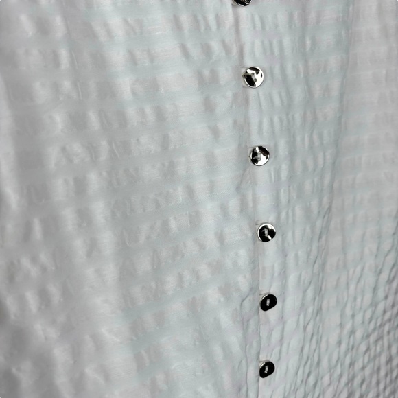 CULT GAIA SIMONA SEERSUCKER LINEN WHITE OFF THE SHOULDER BUTTON DOWN MIDI DRESS - Picture 11 of 15